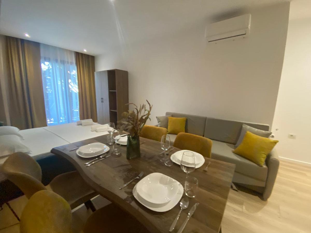 Brand New Apts Located At The City'S Main Square-100 Mbs Wifi Durrës Exterior foto