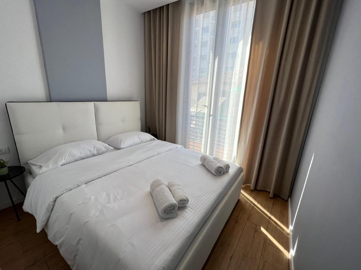 Brand New Apts Located At The City'S Main Square-100 Mbs Wifi Durrës Exterior foto